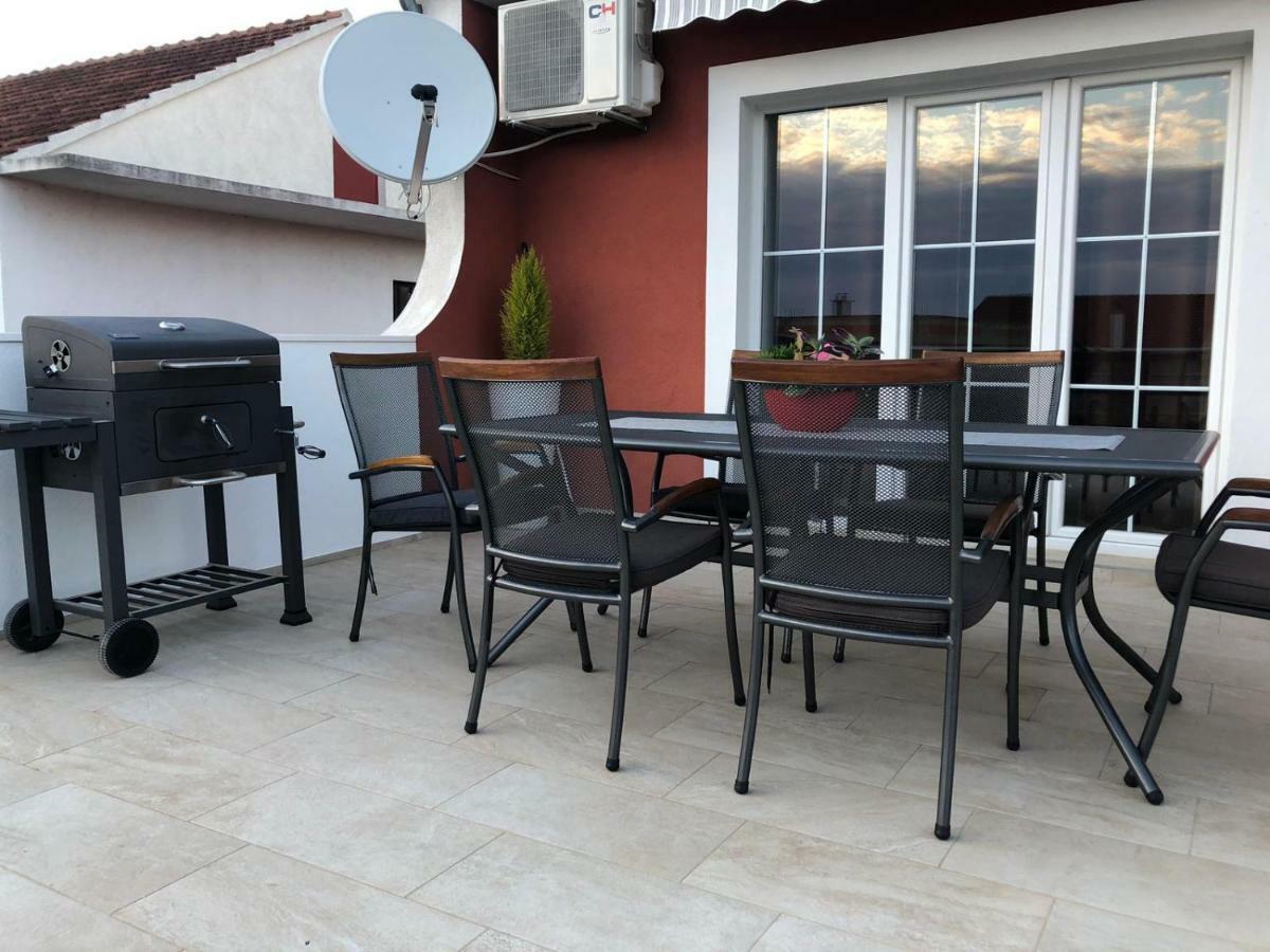 Apartment Jopa Šibenik Екстериор снимка